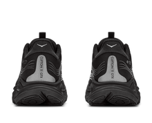 Clifton 11 GTX - Men's