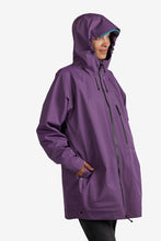 Legacy Poncho V3