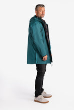 Legacy Poncho V3