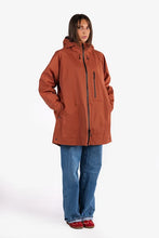 Legacy Poncho V3